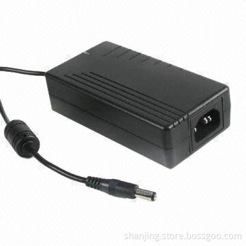 CCTV Adapter with Universal Input Voltage, 60W Output, 50/60Hz Frequency